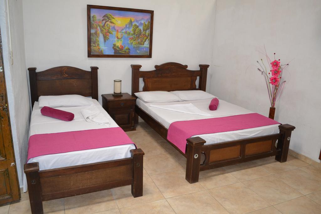סן גיל Hotel Agualuna חדר תמונה